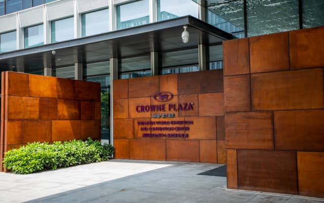 Crowne Plaza Shenzhen World Exhibition and Convention Center by IHG