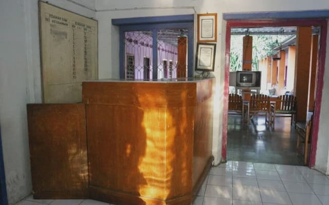 Aman Family Inn by OYO Rooms