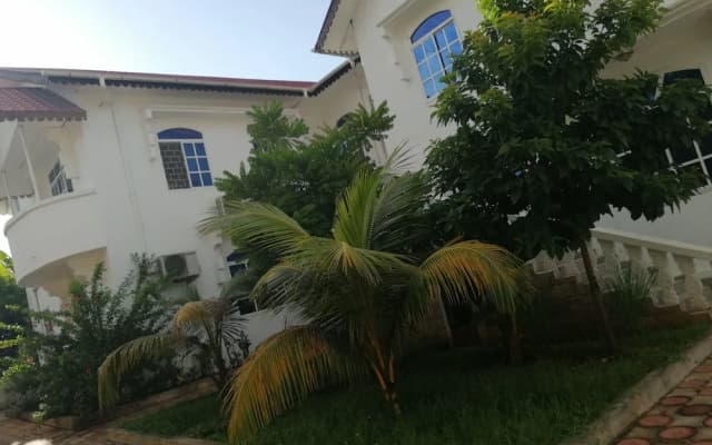 Salhiya Lodge - Hostel