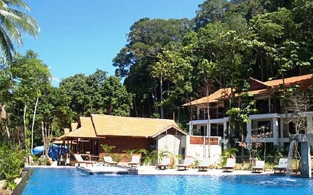 D'Coconut Lagoon