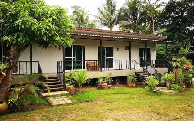 Kru Guesthouse