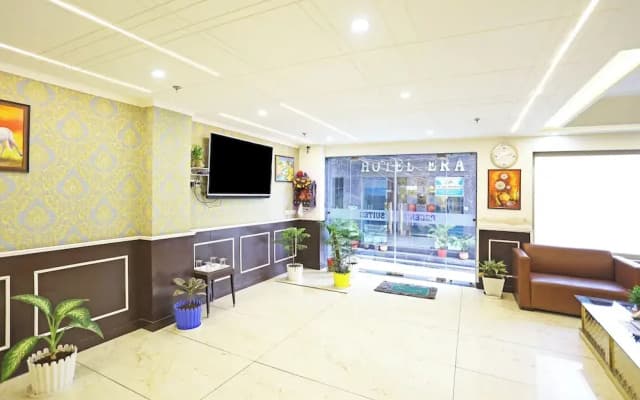 Hotel Decent Suites