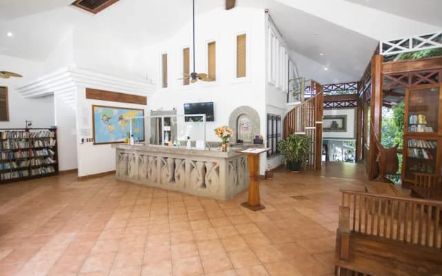 Hotel Verde Mar Direct Beach Access