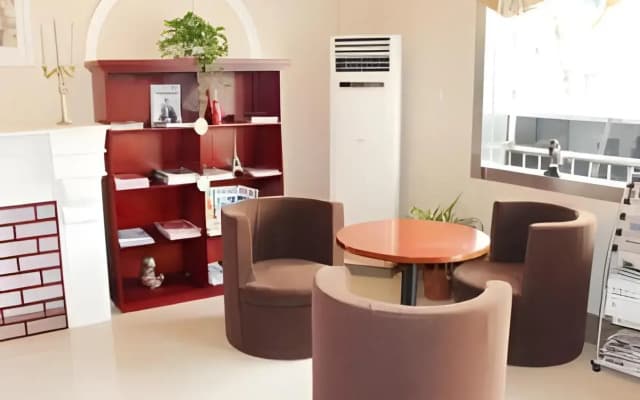 GreenTree Inn Xuzhou Yunlong District West Gate of Yunlong Public Park Express Hotel