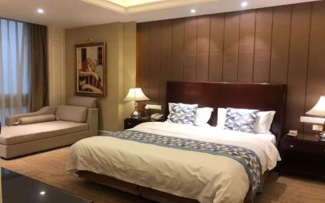Zhongsu Shipu Hotel