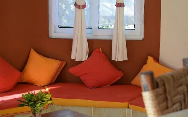 Maweni Beach Cottages