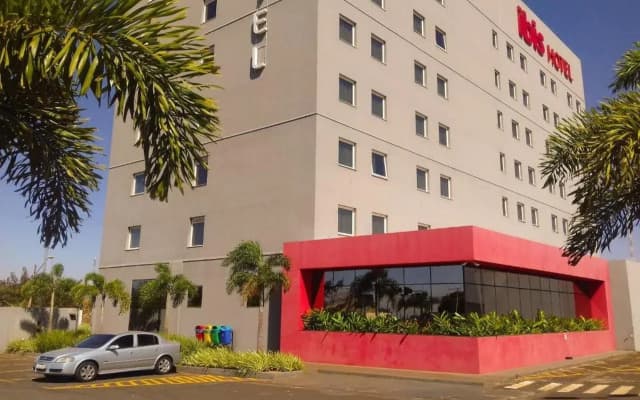 ibis Jatai