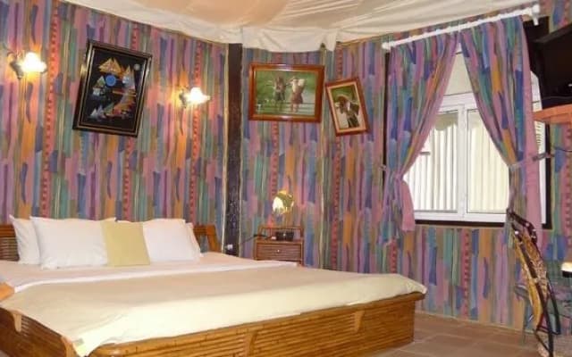 La Reserve Resort Hotel