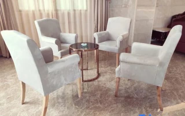 Xin Zhenhao Business Hotel
