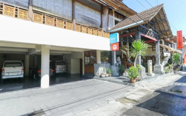 Hotel The Flora Kuta Bali