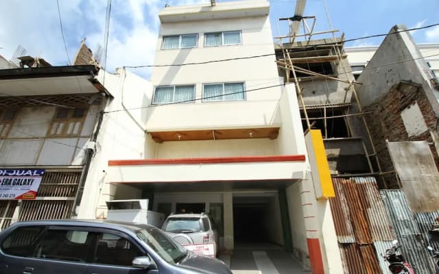 Airy Eco Pelabuhan Makassar Bali 40