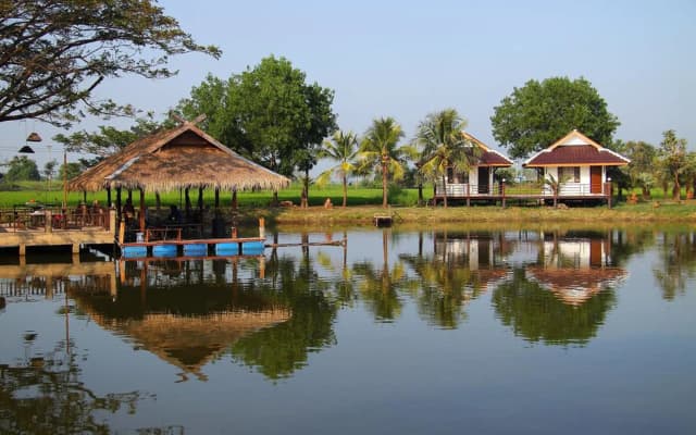 Rai Lam Poo Farm and Camping Resort