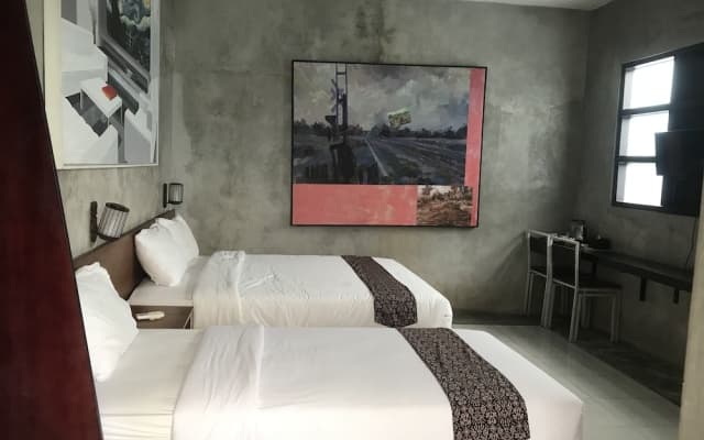 Watu Agung Guest House