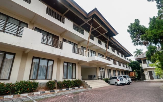 Reddoorz Premium @ Bukit Damai Indah