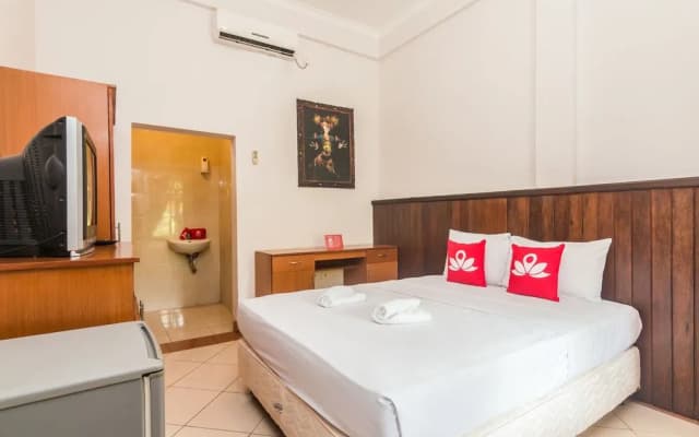 Zen Rooms Kedonganan Pengeracikan