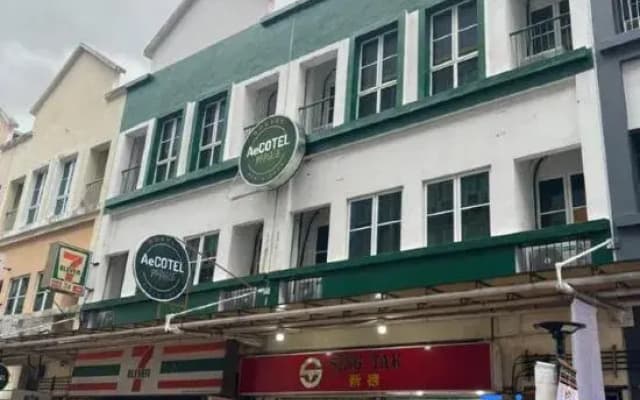 AeCOTEL Mingle Hostel