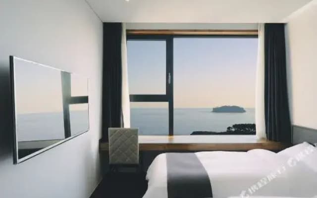 Jeju Poong Gyung Hotel