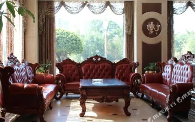 Lijing Peninsula Hotels