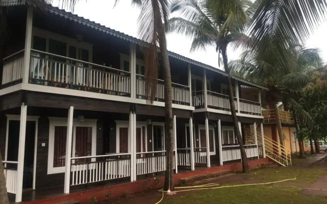 Casa Seaesta Beach Cottages and Suites