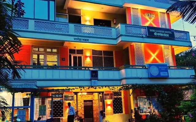 Shri Ganesh Hotel