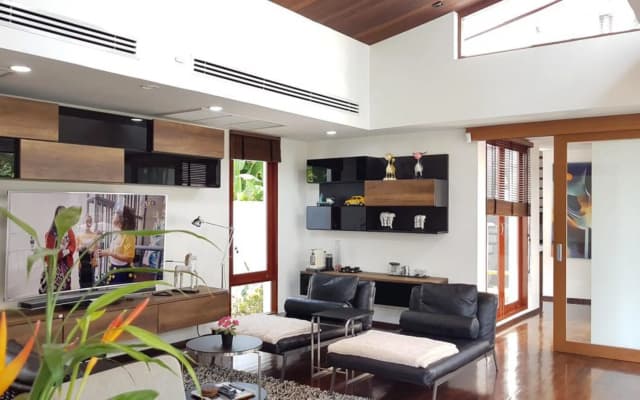 Pranaluxe Pool Villa Holiday Home