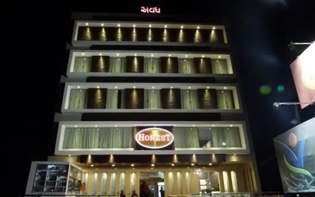 Avadh Hotel