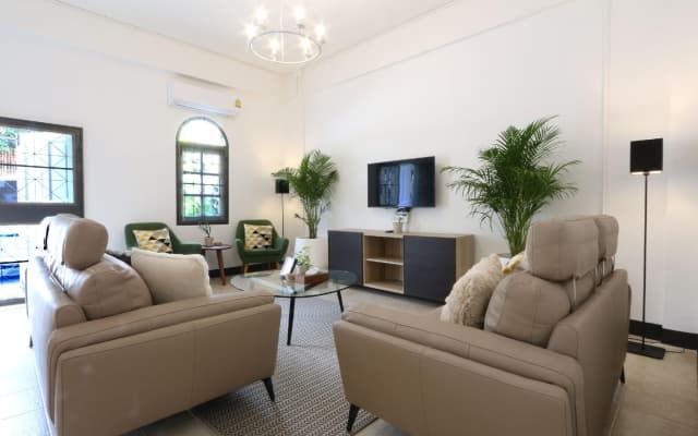 Neveu Premier Residence