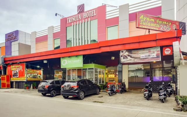 Hotel Trisula By OYO