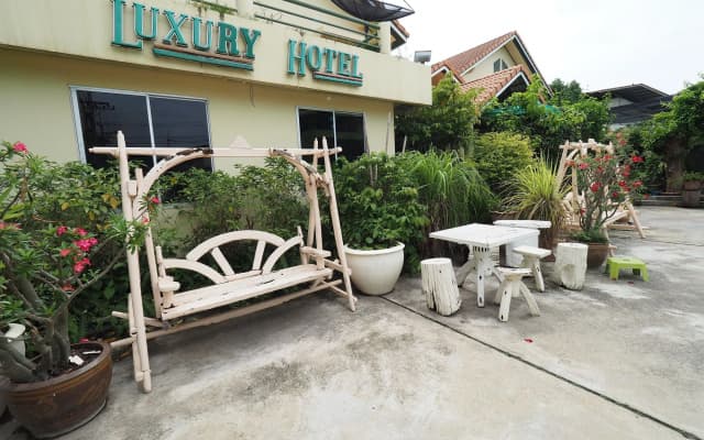 Luxury Hotel