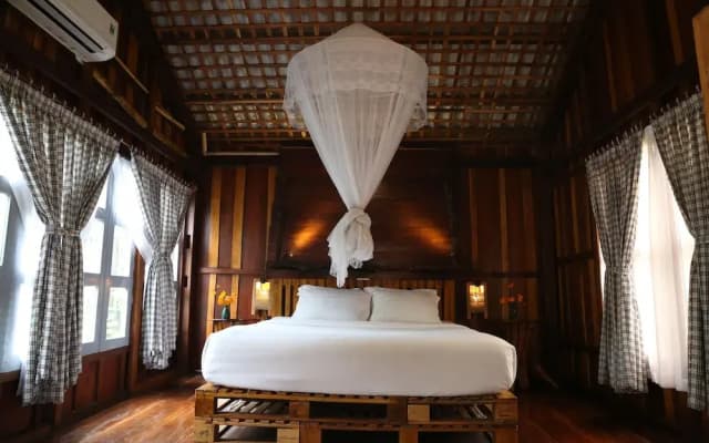 Vamxang Rustic Home