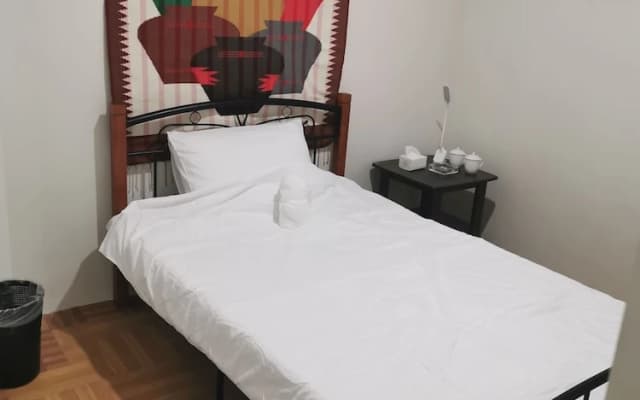 Flip Flops Hostel