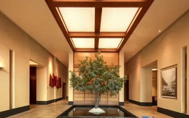 Atour Hotel Wenzhou South Station Yintai Department jianye Store