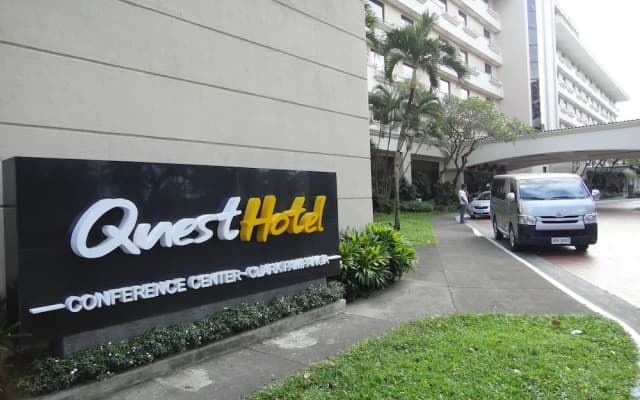 Holiday Inn Clark Field