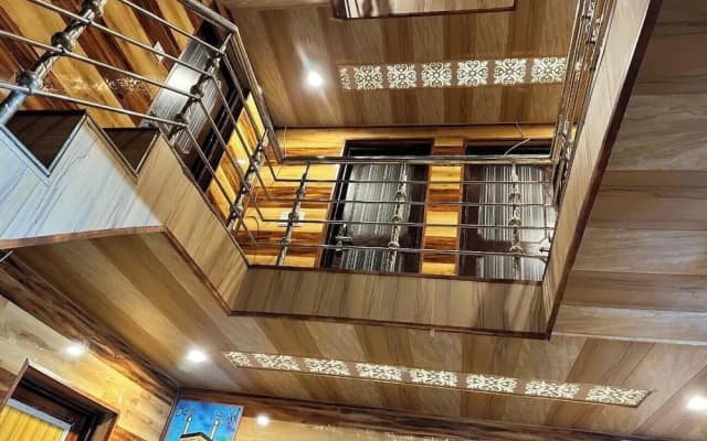 Hotel Lidroo Heights