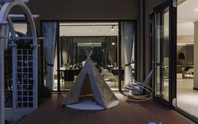 Dali Yunshang Banshan Garden Sea View Guesthouse