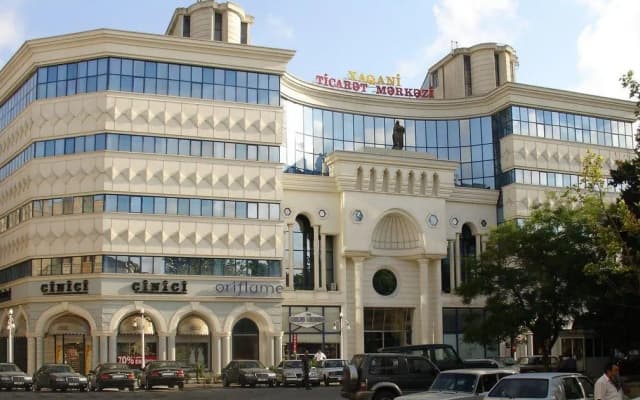 Отель A&H Baku Center Inn