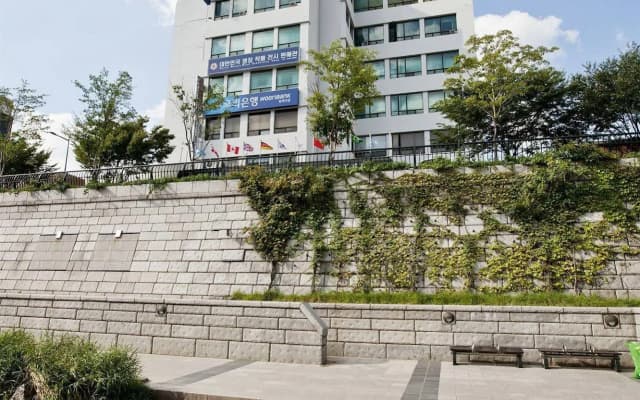 Central Tourist Hotel
