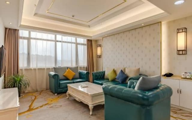 Tianyue Junlan Hotel