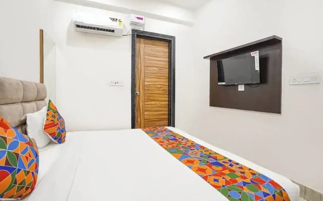 Fabhotel Devi Heritage