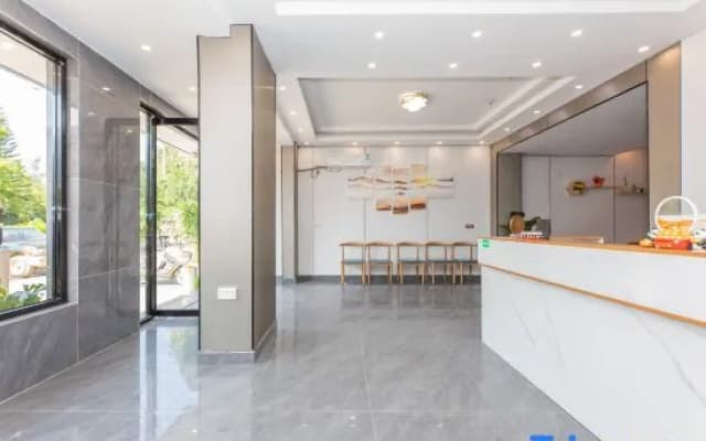 Haluoqing·Mountain View Luxury Vacation Homestay (Yangshuo Qiangu Qing Store)
