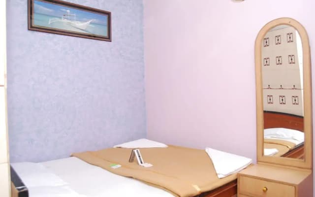 Shahana Guest House & Dormitory