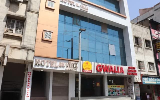 Hotel R K villa