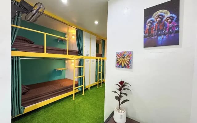 Banana Bunkhouse Hostel
