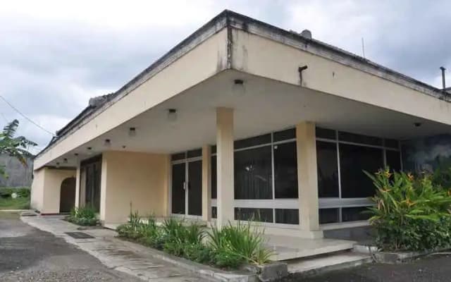 Hotel Aman Karanganyar