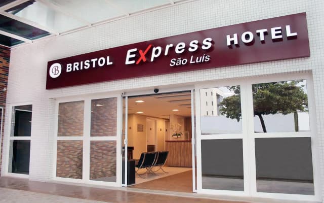 Profissionalle Hotel São Luís