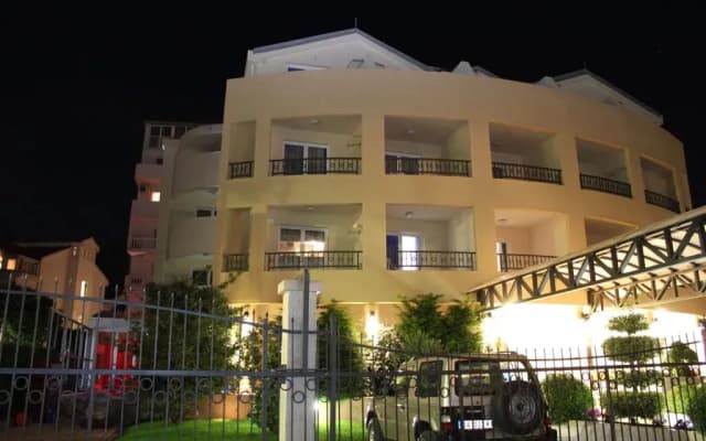 Hotel Mirenza