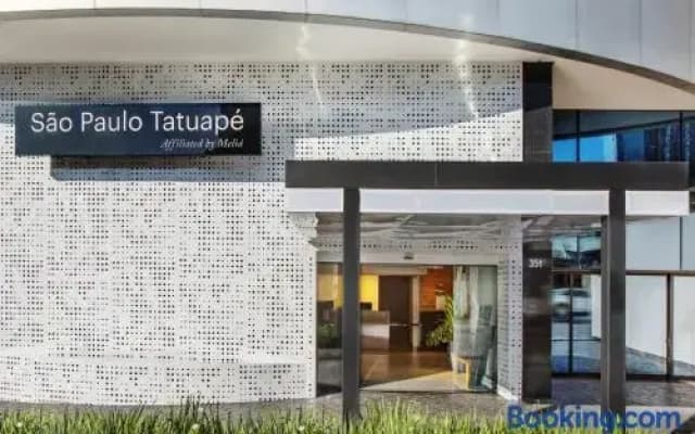São Paulo Tatuapé, Flat Service