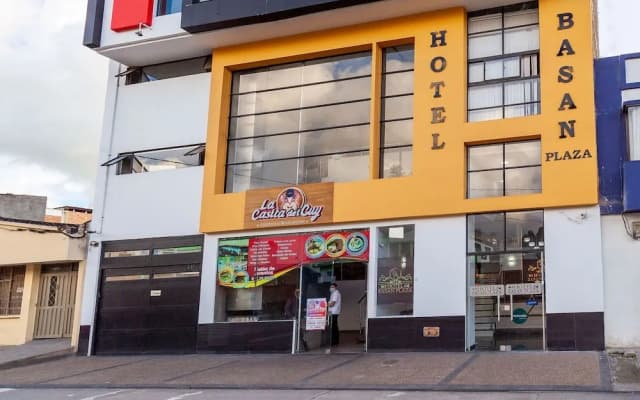 Hotel Basan Plaza