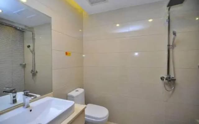 Yuxi Hui Jing Hotel