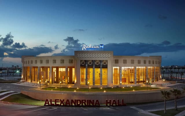 Radisson Blu Hotel & Convention Center, Alexandria